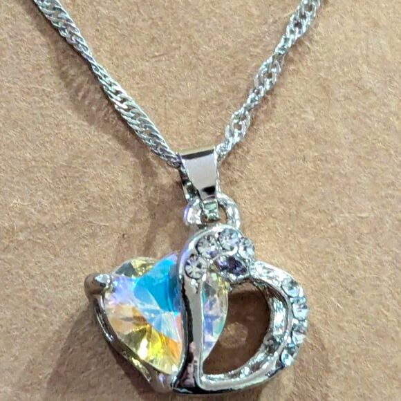 Heart Pendant Necklace – 925 Sterling Chain – Aurora Glass Crystal  (NWOT) - Picture 5 of 6